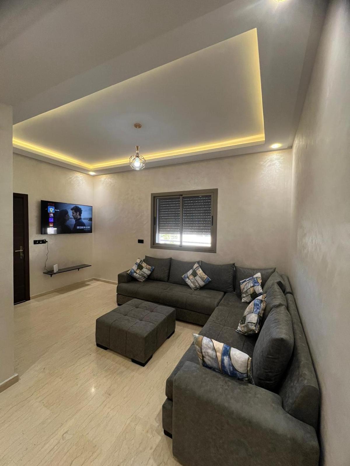 La Valley Apartment Safi